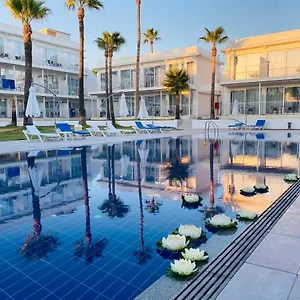Hotel Lysithea
